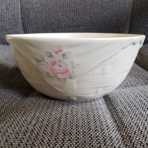 3 Pfaltzgraff Basketweave Serving or Big Cereal Bowl Stoneware 7 1/2' - Picture 4 of 8